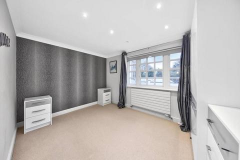 2 Albany Mews, London, N1 1LD