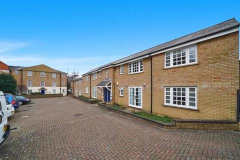 2 Albany Mews, London, N1 1LD