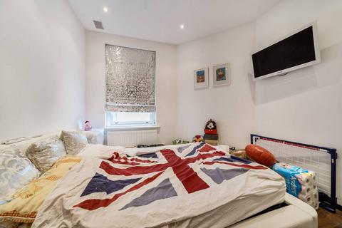 3 bedroom flat for sale, Castellain Mansions, Maida Vale, London, W9