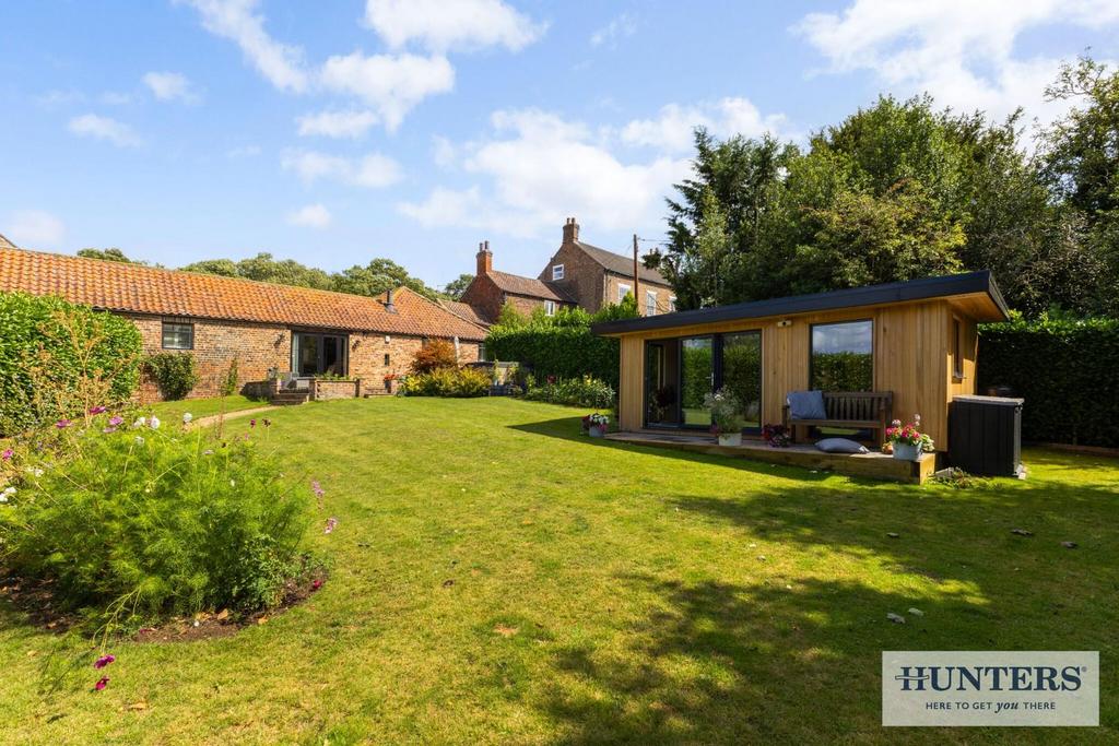 96176 The-Bramblings-Barff-Farm-Thorpe-Willoughby