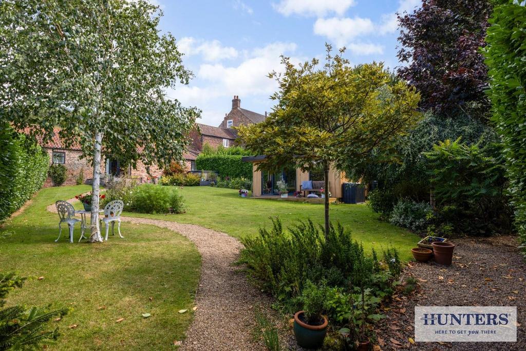96176 The-Bramblings-Barff-Farm-Thorpe-Willoughby