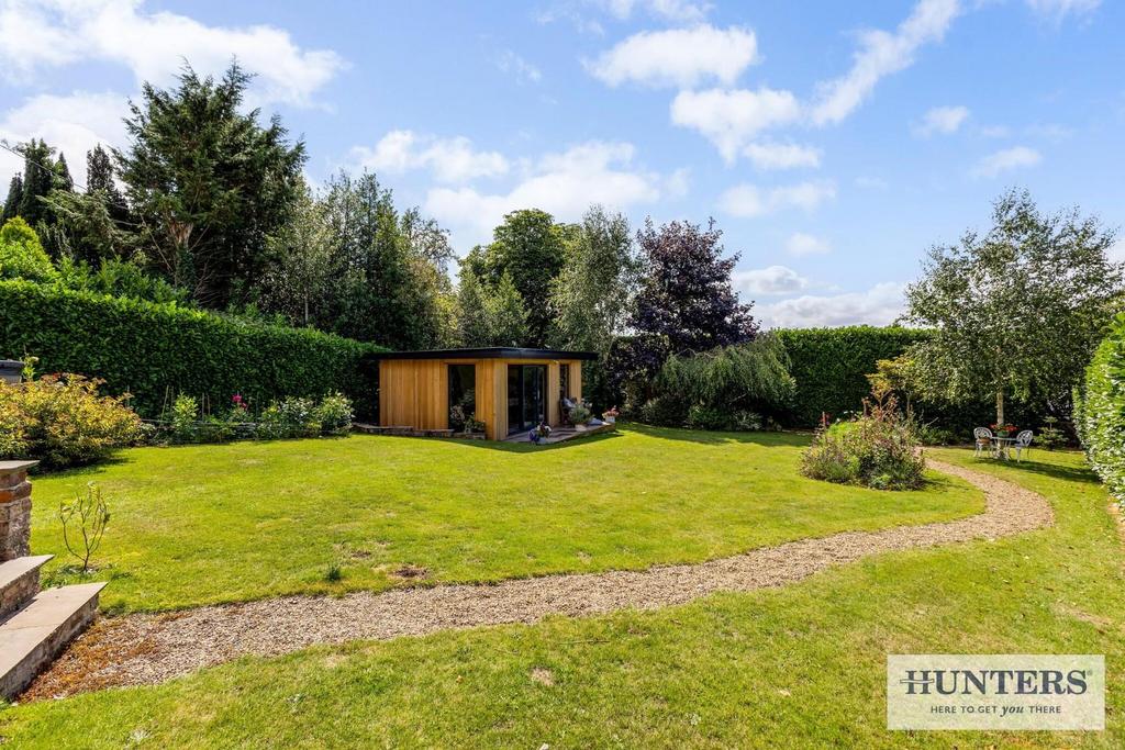 96176 The-Bramblings-Barff-Farm-Thorpe-Willoughby