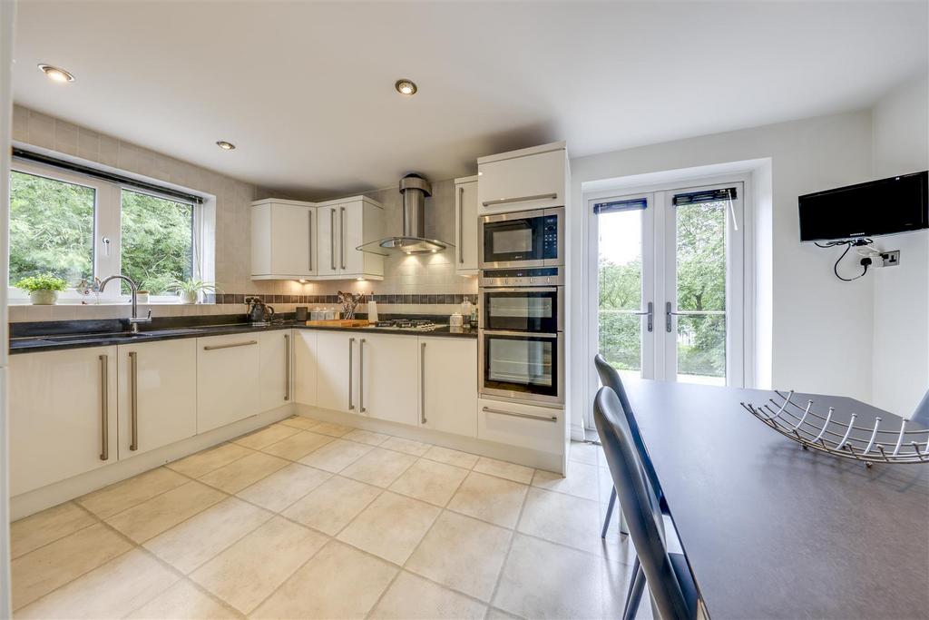 Kitchen / Breakfast