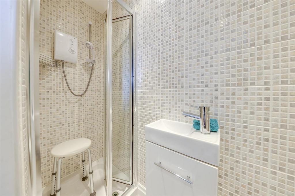 En Suite 2