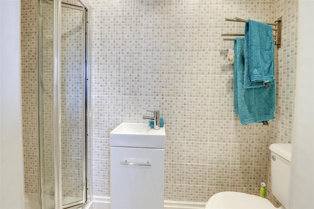 En Suite 2 Alt