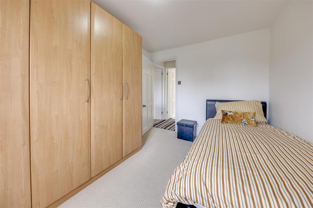 Bed 4 Alt