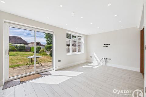 5 bedroom semi-detached house for sale, Ilmington Road, Harrow, HA3