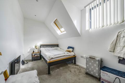 1 bedroom apartment for sale, High Street, New Malden, KT3 4