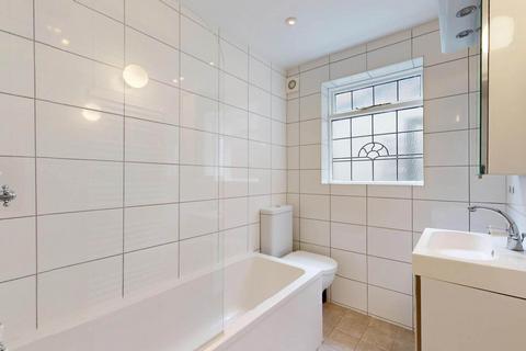 2 bedroom flat for sale, Sewdley Street, Hackney, London E5
