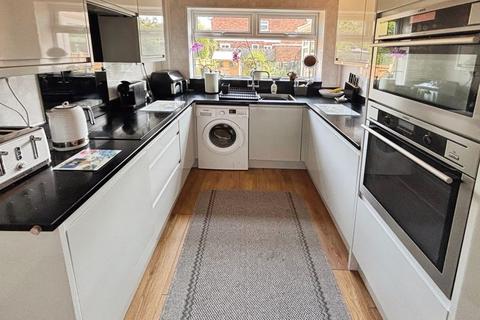 3 bedroom semi-detached house for sale, Dumblederry Lane, Walsall, WS9 0DH