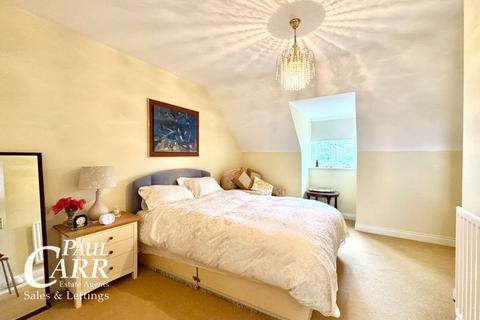 9 Wheatcroft Close, Sutton Coldfield, B75 5SU