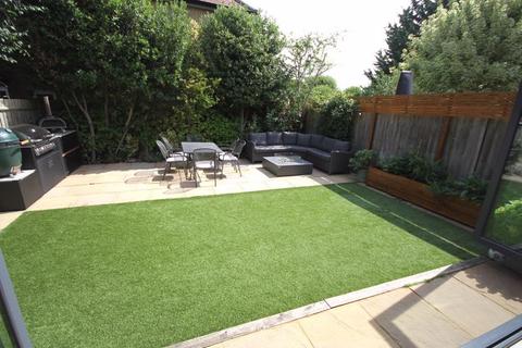 4 bedroom detached house for sale, Marlow