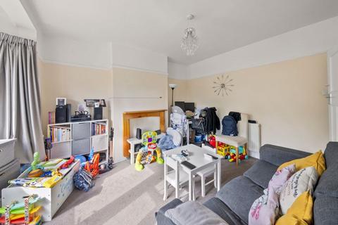 undefined, Vernon Rise, Greenford