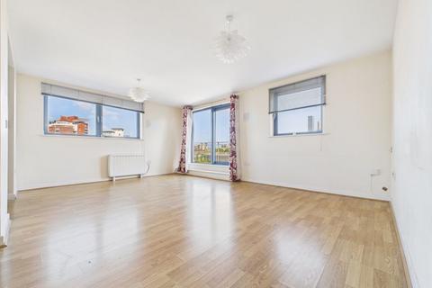 2 bedroom apartment for sale, Sherwood Gardens, London