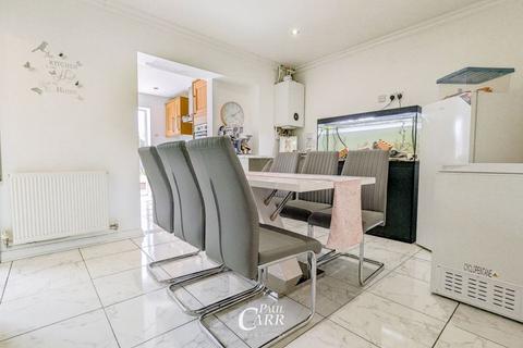 18 Bevan Lee Road, Cannock, WS11 4PS