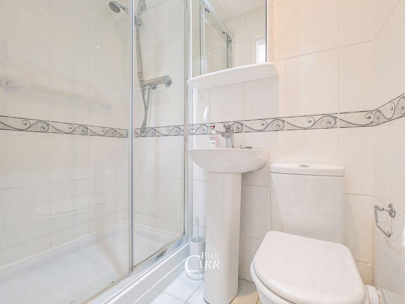Master En-Suite