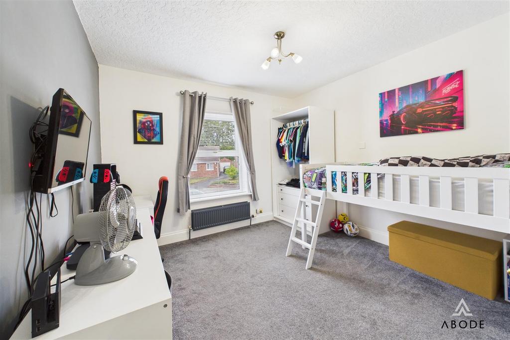 CAM01882 G0-PR0122-STILL016.jpg