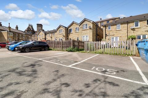 2 bedroom end of terrace house for sale, PLOVER ROAD, HUDDERSFIELD, HD3