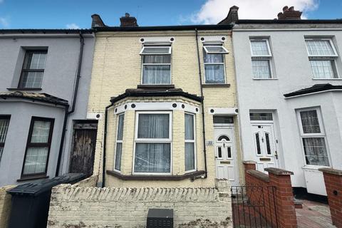 Shirley Road, Dallow Road Area, Luton, Bedfordshire, LU1 1NZ