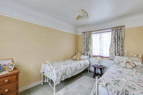 117 Littleheath Road, South Croydon, CR2 7SL