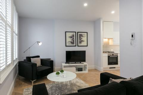 1 bedroom apartment to rent, Shaftesbury Avenue