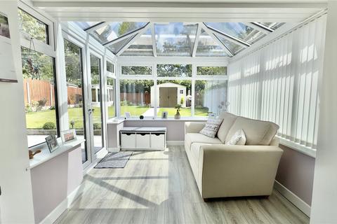 35 Moseley Road, Wirral, CH63 9NT