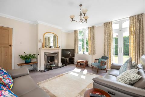 117 Whyteleafe Road, Caterham, CR3 5EJ