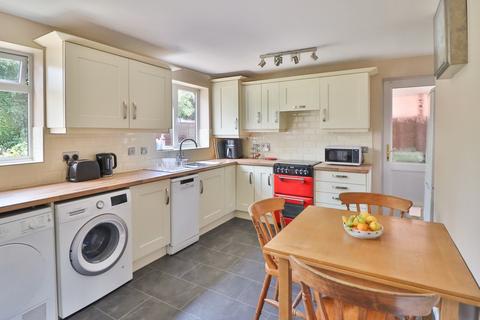 3 bedroom detached house for sale, Roach Close, Worcester, WR5 3HZ