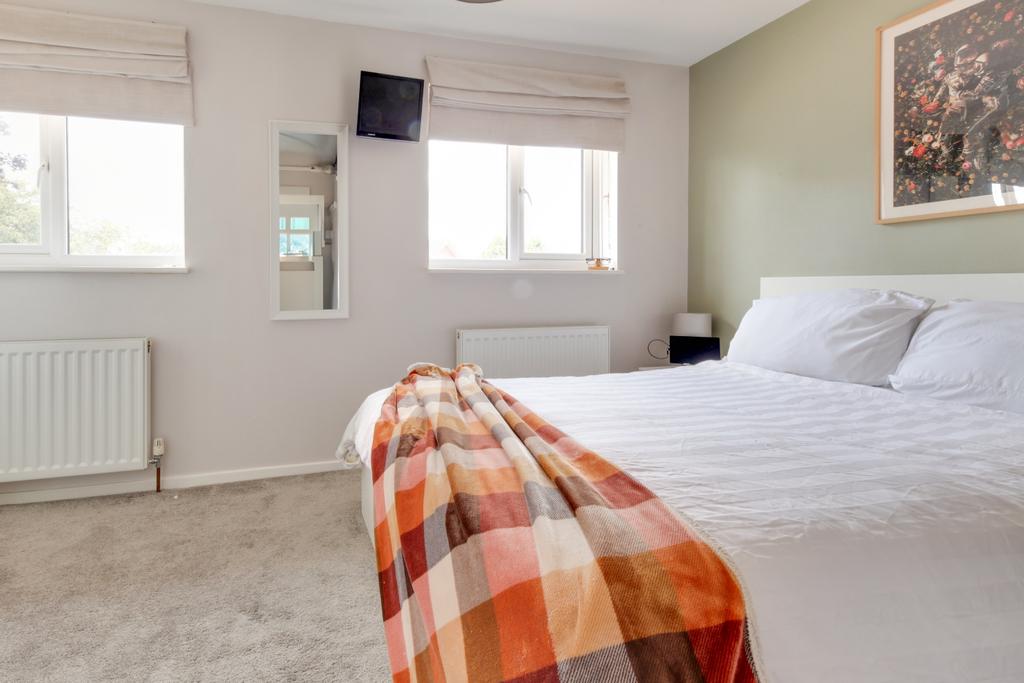 Main bedroom