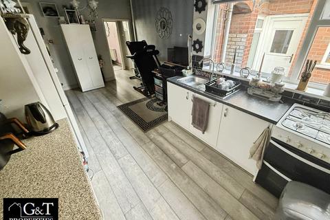 2 bedroom terraced house for sale, High Street, Brockmoor, Brierley Hill