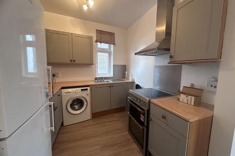 2 bedroom flat to rent, 260 Wimbledon Park Road, London, SW19 6NL