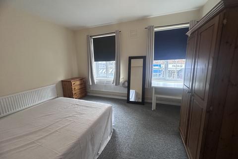 2 bedroom flat to rent, 260 Wimbledon Park Road, London, SW19 6NL