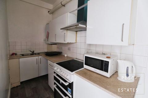 3 bedroom flat for sale, Rock Road, Torquay