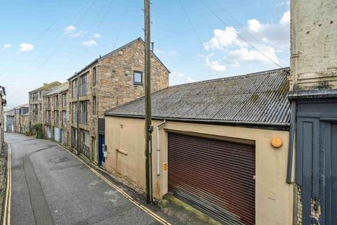Retail property (high street) for sale, 16A Market Jew St Penzance TR18 2LE