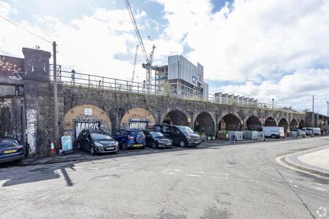 Retail property (high street) to rent, Oxford St Bristol BS2 0QT