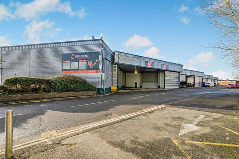 Distribution warehouse to rent, Transfesa Rd Paddock Wood TN12 6UT