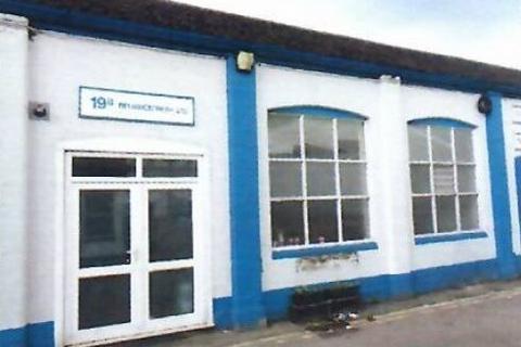 Warehouse to rent, Leagrave Rd Luton LU3 1RJ