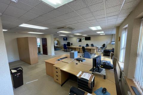 Office to rent, Brown St Salisbury SP1 2AS