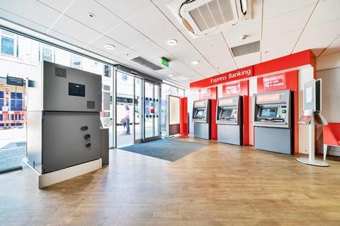 Retail property (high street) to rent, 13 Market St Falmouth TR11 3AE