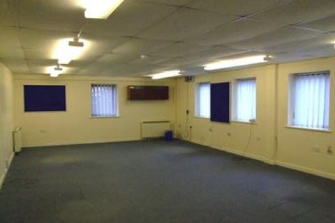Industrial development to rent, Hollom Down Rd Salisbury SP5 1BP