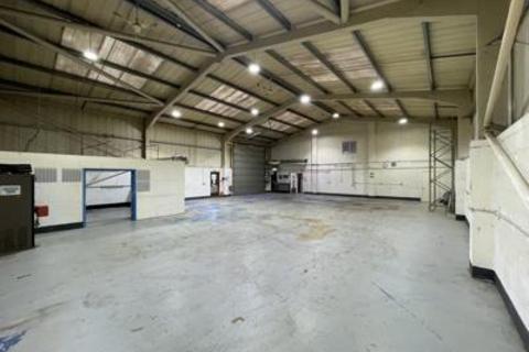 Industrial development to rent, Hollom Down Rd Salisbury SP5 1BP