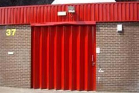 Distribution warehouse to rent, Crossland Ct Leeds LS11 9DG