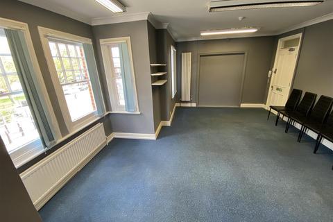 Office to rent, Suite, 7, 8-10 High Beech Road Loughton IG10 4BL