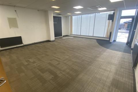 Office to rent, 11-13 The Broadway Loughton IG10 3SW