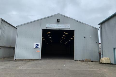 Warehouse to rent, Banbury Ln Banbury OX17 3AA