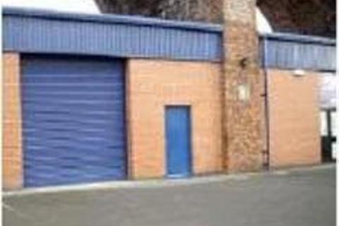 Distribution warehouse to rent, Avondale Way Wakefield WF2 7QU