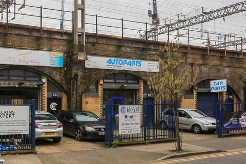 Distribution warehouse to rent, Dunbridge St London E2 6JG