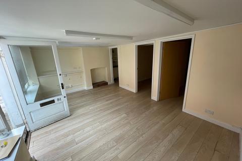 Retail property (high street) to rent, 91 Castle St Salisbury SP1 3SP