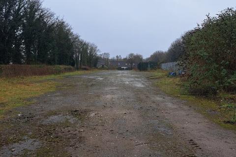 Land to rent, Station Rd Wrexham LL12 0JA