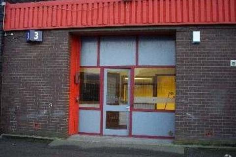 Distribution warehouse to rent, Bridge St Leeds LS11 9UG